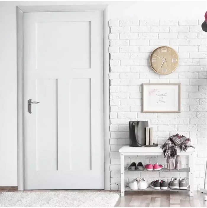 Single White Primed Molded Interior Door – Solid Core, Pre-Hung with Flat Jamb, No Casing - Image 5